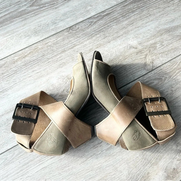 Fly London Sage Green Leather Ankle Strap Sandal Made in Portugal - Picture 9 of 14